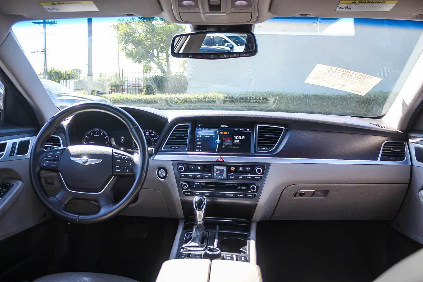 Thumbnail: 2017 Genesis G80 - 18