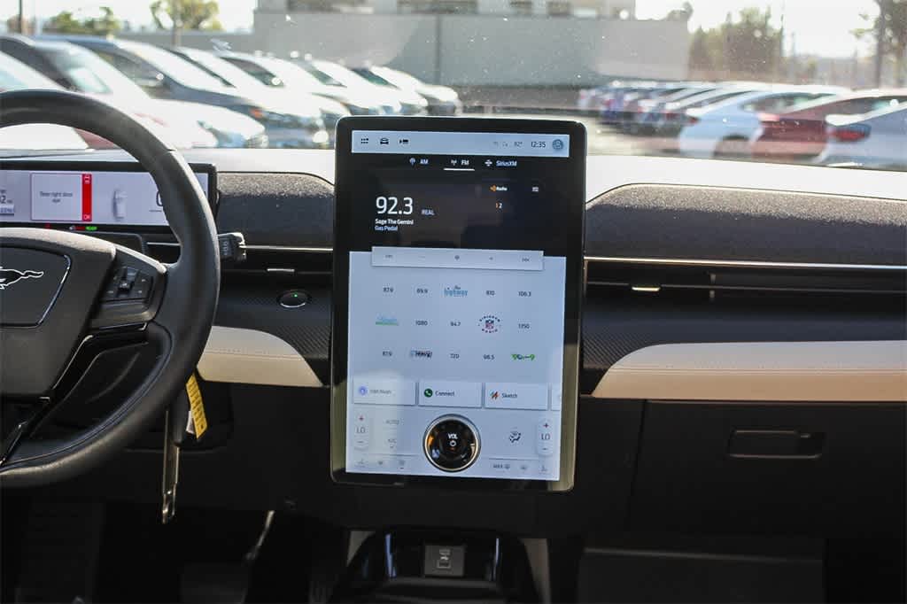 Thumbnail: 2022 Ford Mustang Mach-E - 18