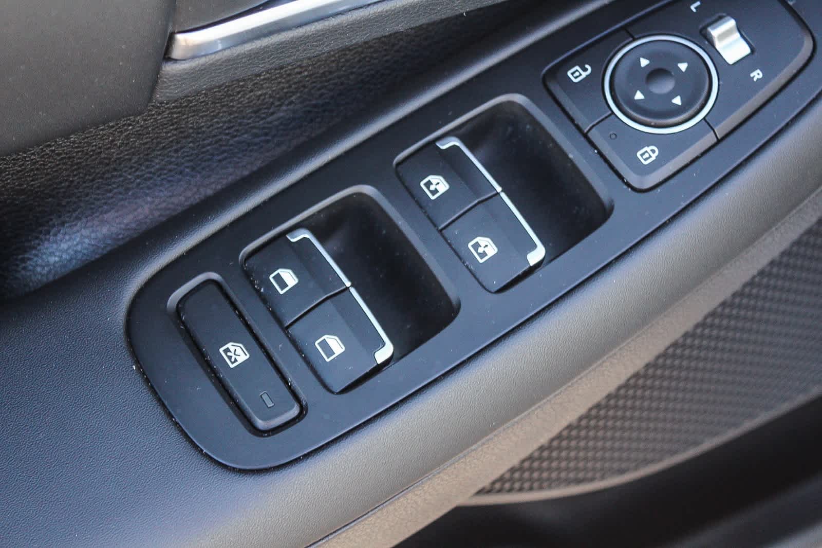 Thumbnail: 2021 Hyundai Sonata - 24