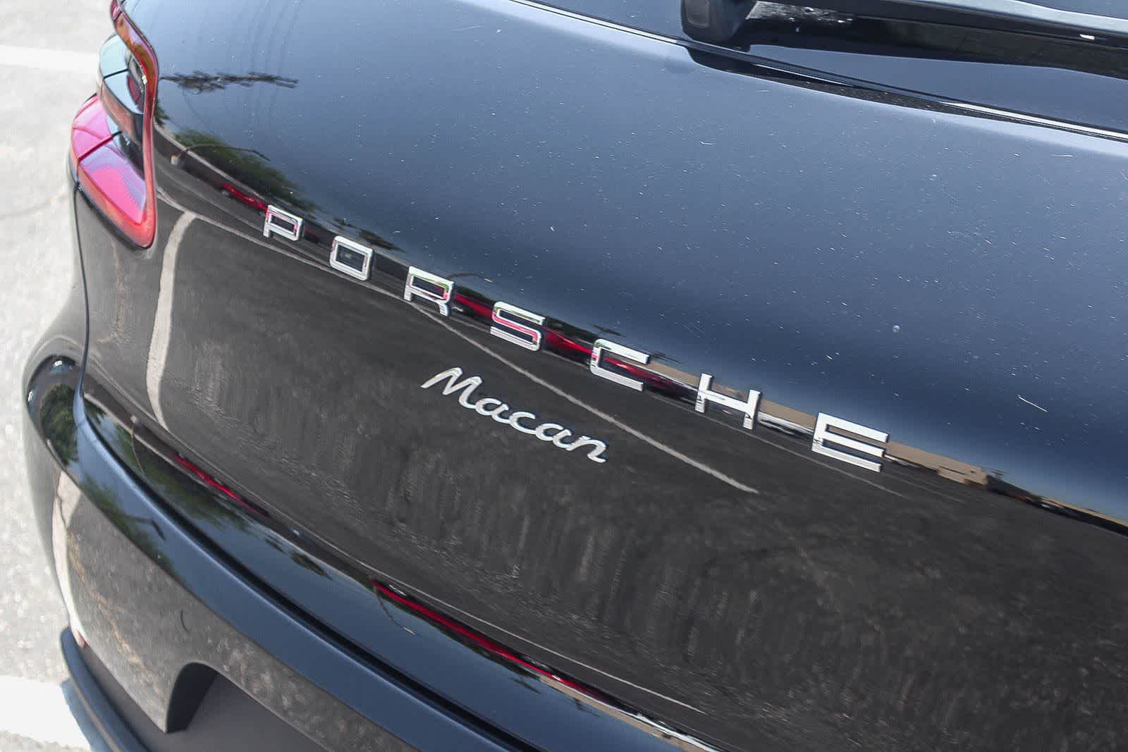 Thumbnail: 2018 Porsche Macan - 9