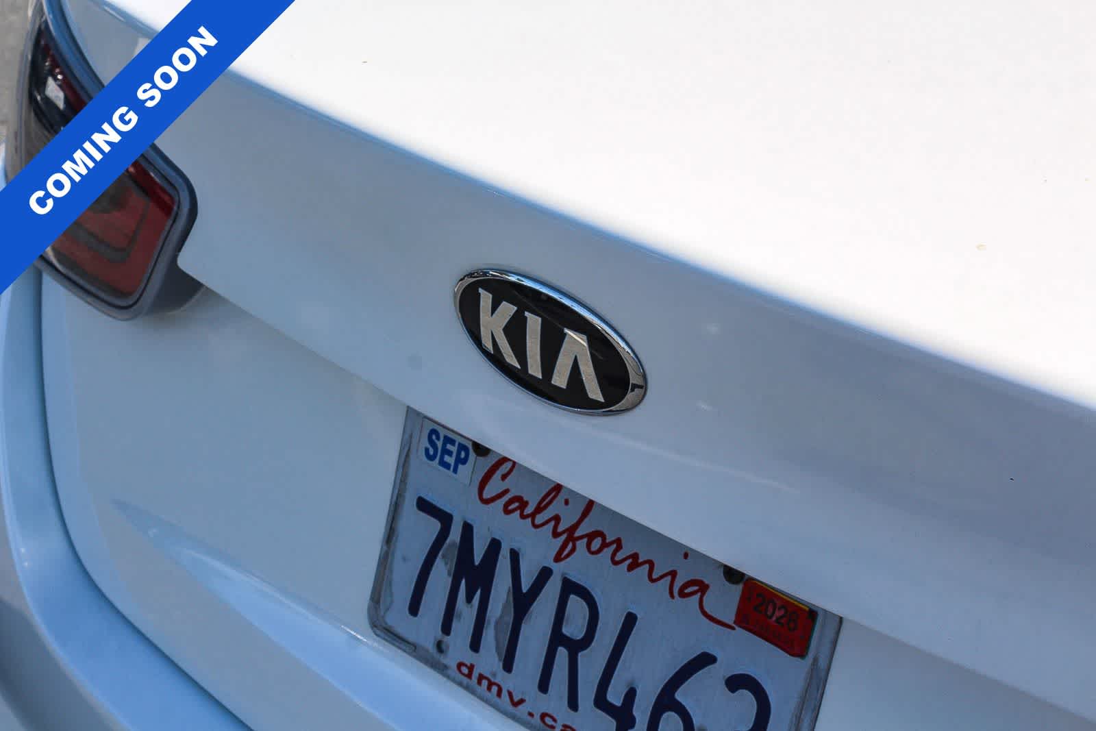 Thumbnail: 2015 Kia Optima - 9