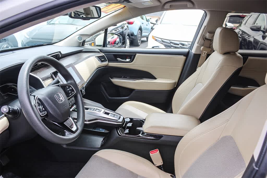 Thumbnail: 2018 Honda Clarity - 17
