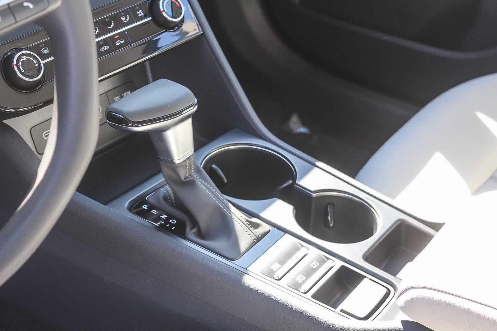 Thumbnail: 2025 Hyundai Sonata - 24