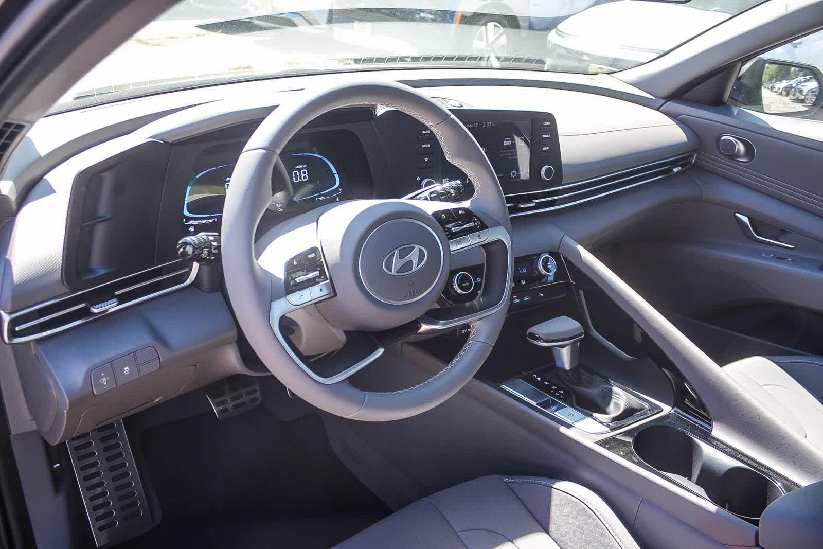 Thumbnail: 2026 Hyundai Elantra - 23