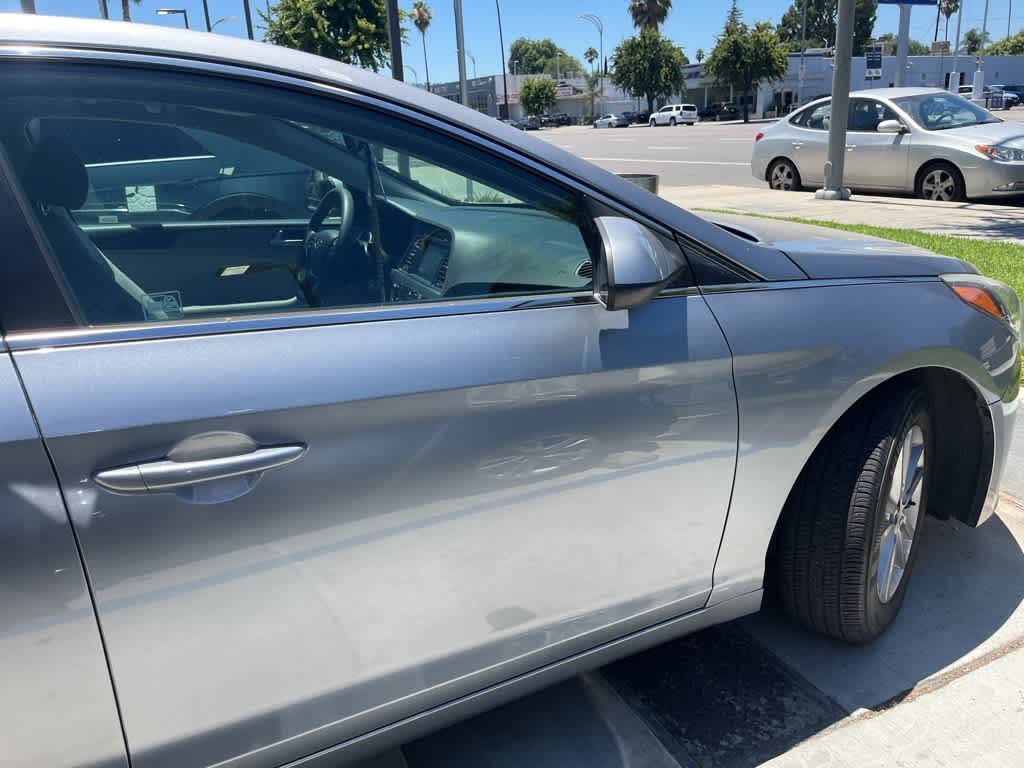 Thumbnail: 2016 Hyundai Sonata - 22