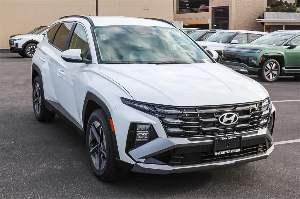 Thumbnail: 2026 Hyundai Tucson - 3