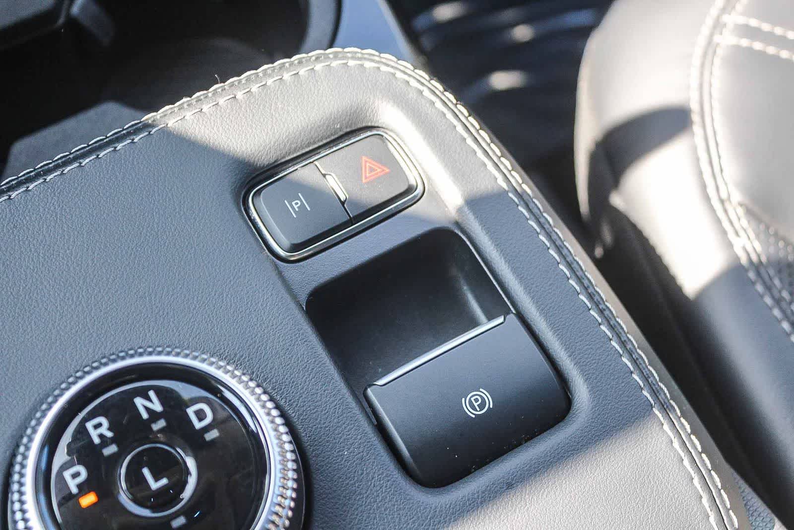 Thumbnail: 2021 Ford Mustang Mach-E - 34