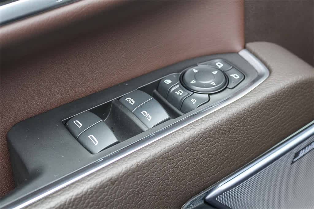 Thumbnail: 2024 GMC Sierra 2500 - 24