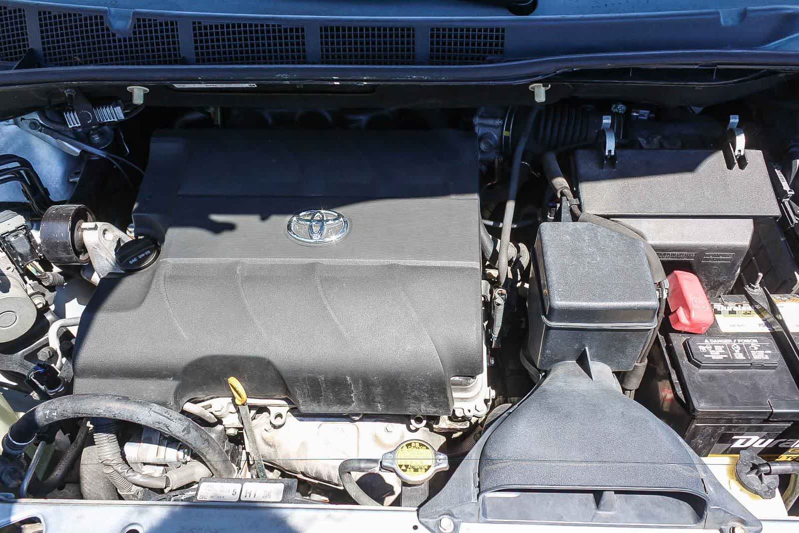 Thumbnail: 2011 Toyota Sienna - 34