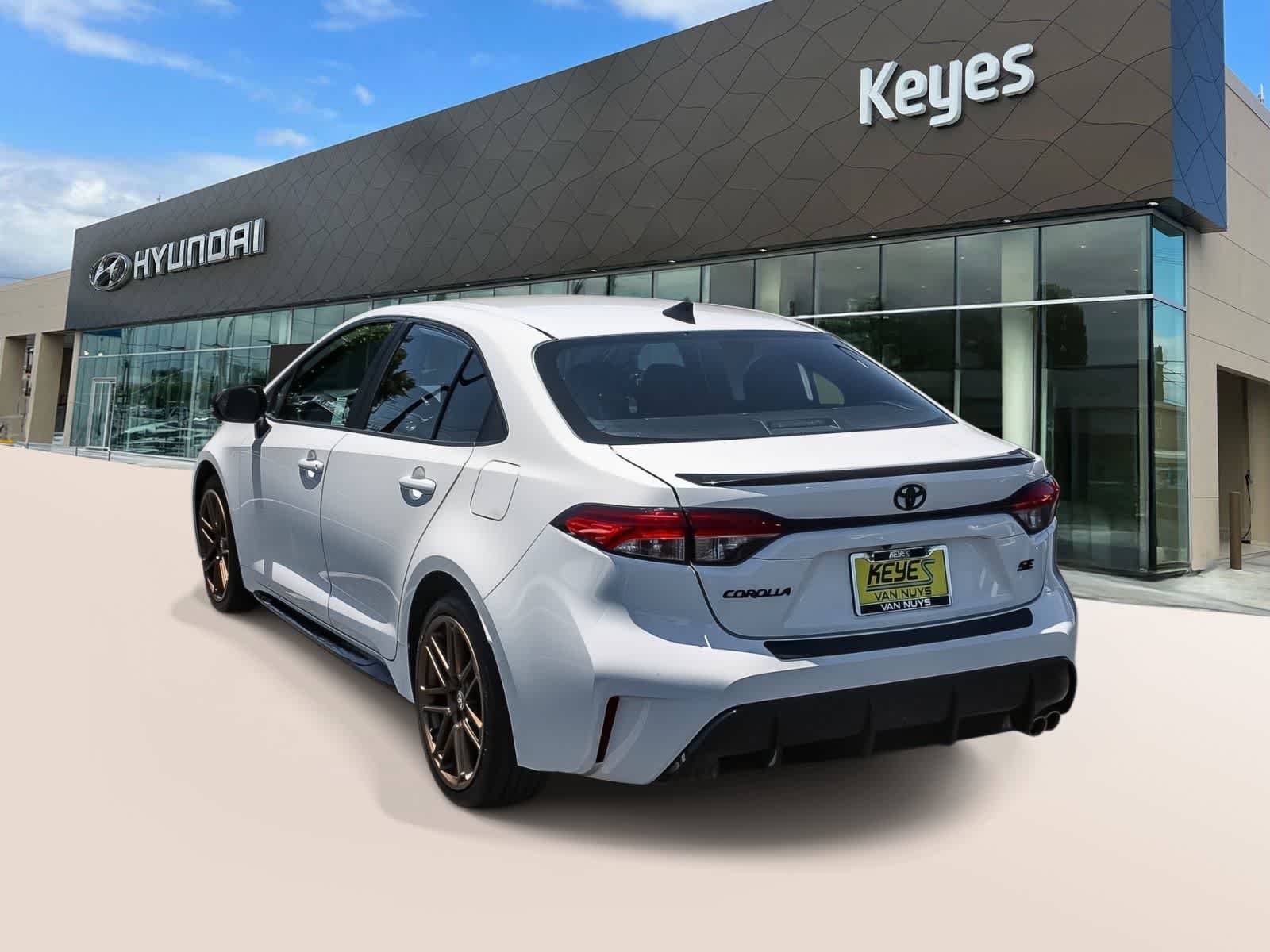Thumbnail: 2024 Toyota Corolla - 6