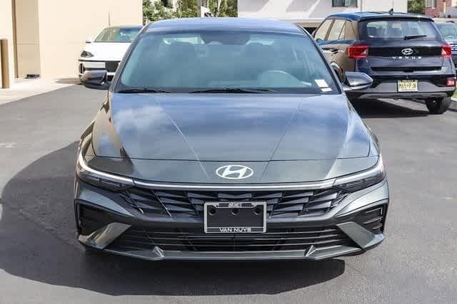 Thumbnail: 2025 Hyundai Elantra - 2