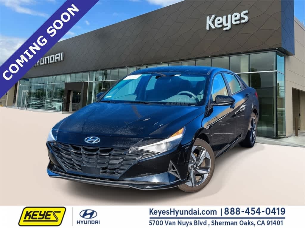 Used 2023 Hyundai Elantra SEL Sedan