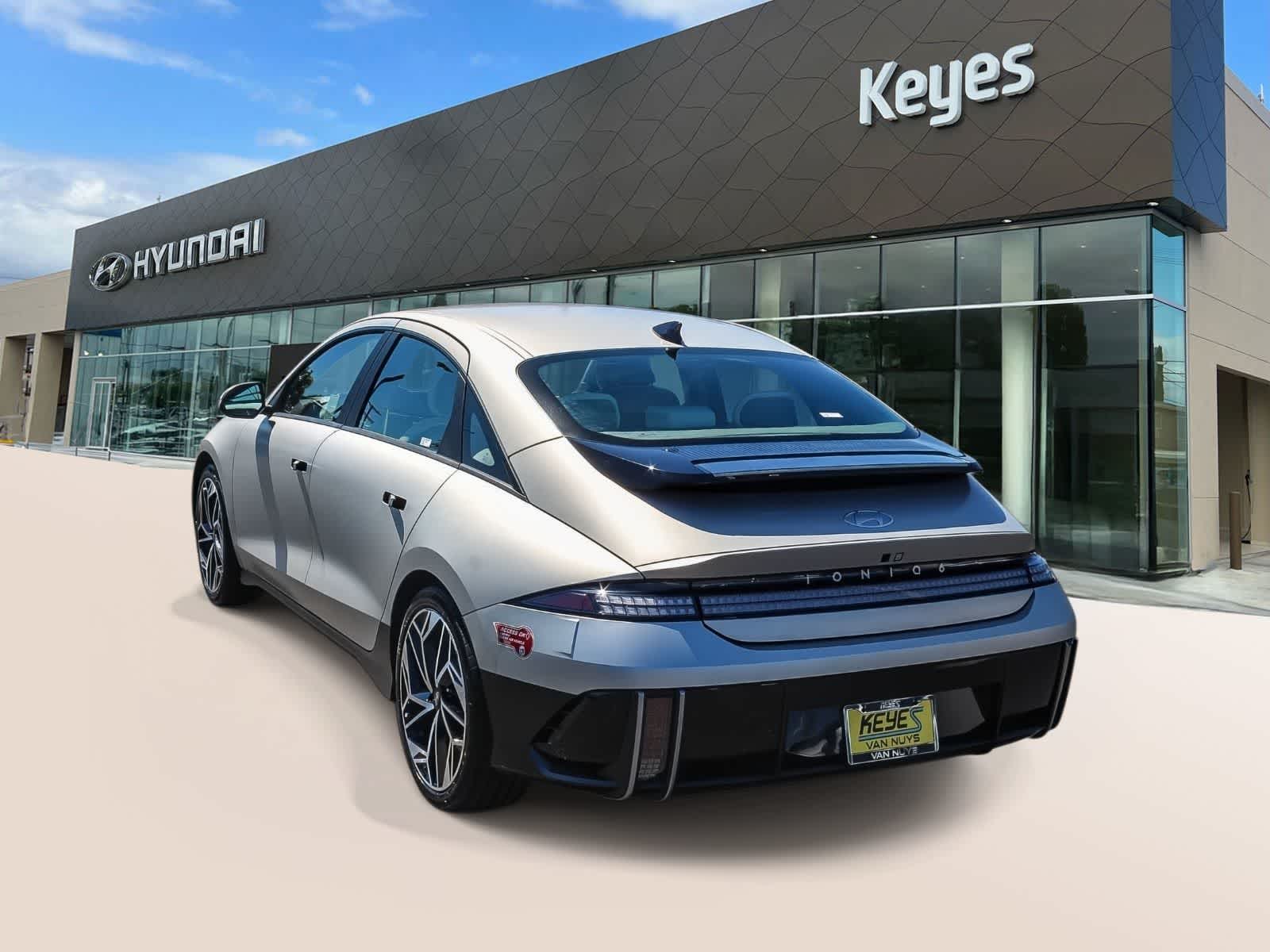 Thumbnail: 2023 Hyundai Ioniq 6 - 7