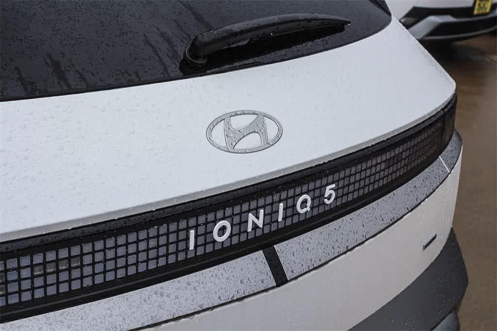 Thumbnail: 2026 Hyundai Ioniq 5 - 14