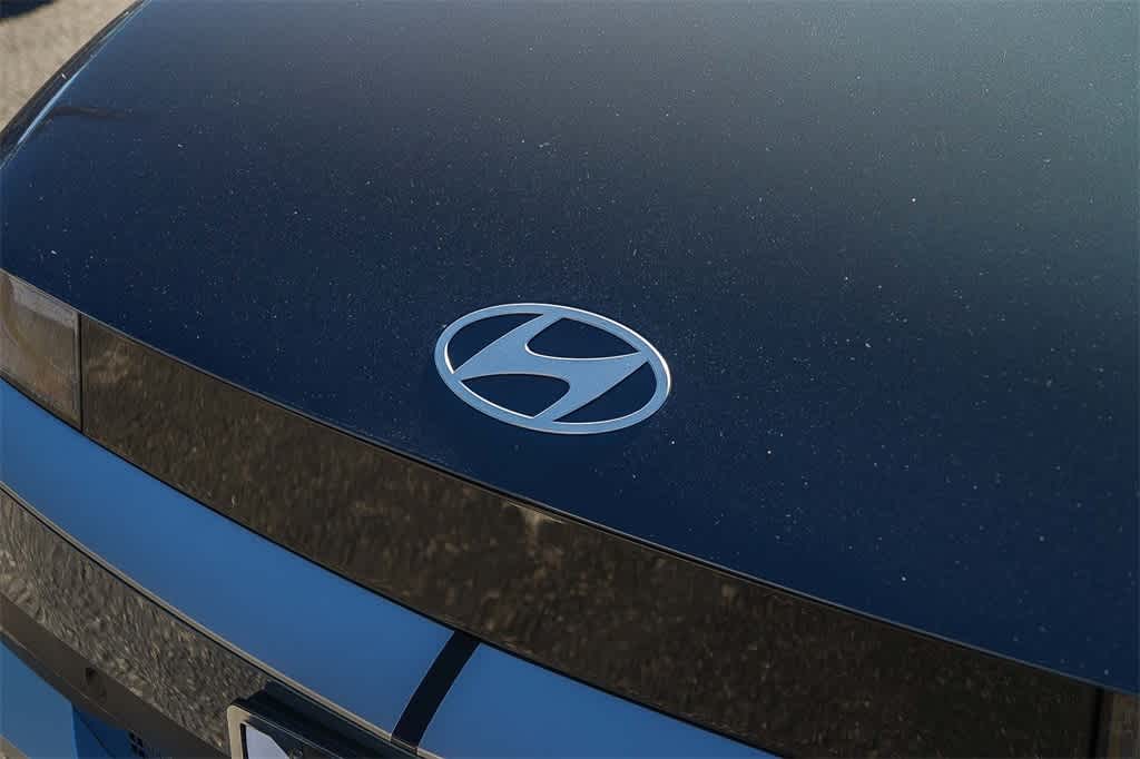 Thumbnail: 2025 Hyundai Ioniq 5 - 11