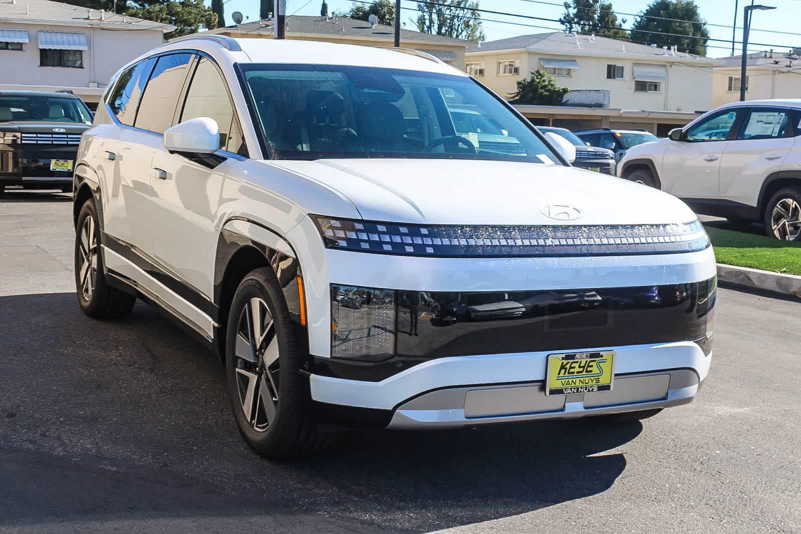 Thumbnail: 2026 Hyundai Ioniq - 3