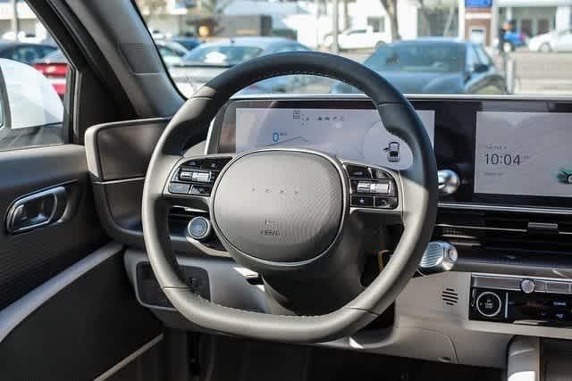 Thumbnail: 2025 Hyundai Ioniq 6 - 17