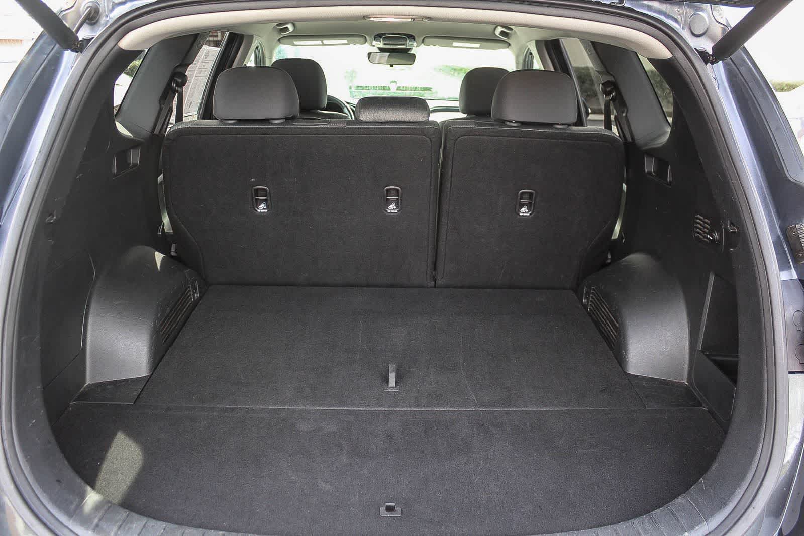 Thumbnail: 2023 Hyundai Santa Fe - 38