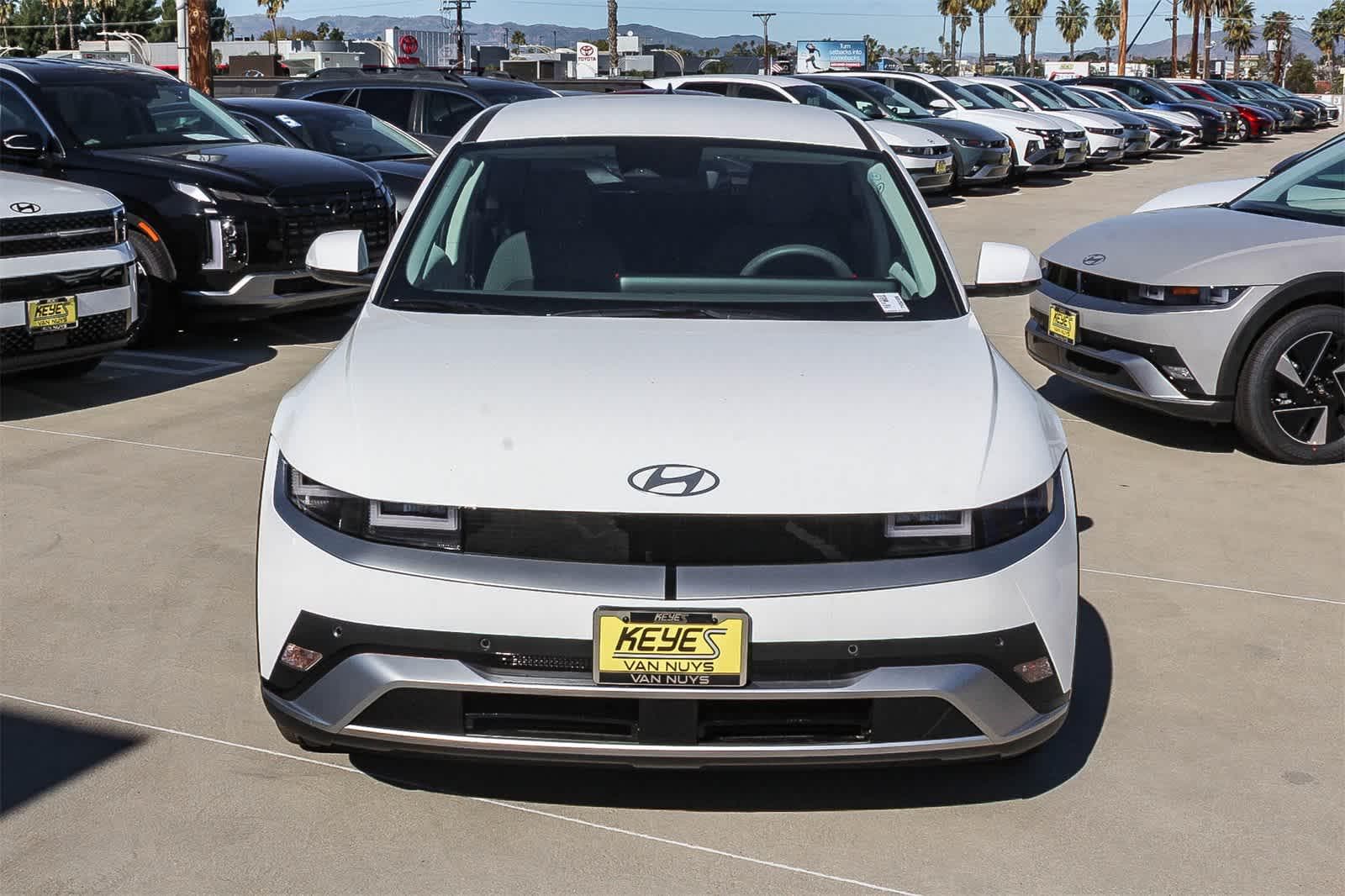 Thumbnail: 2026 Hyundai Ioniq 5 - 2