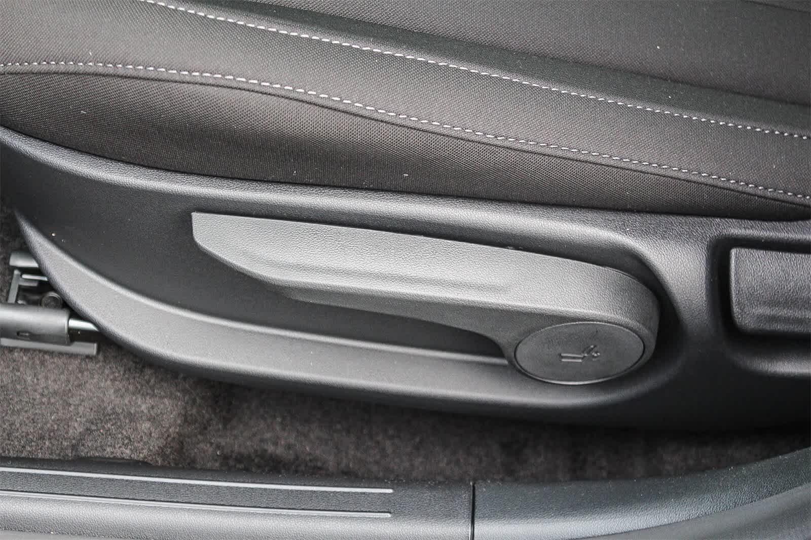 Thumbnail: 2026 Hyundai Elantra - 28