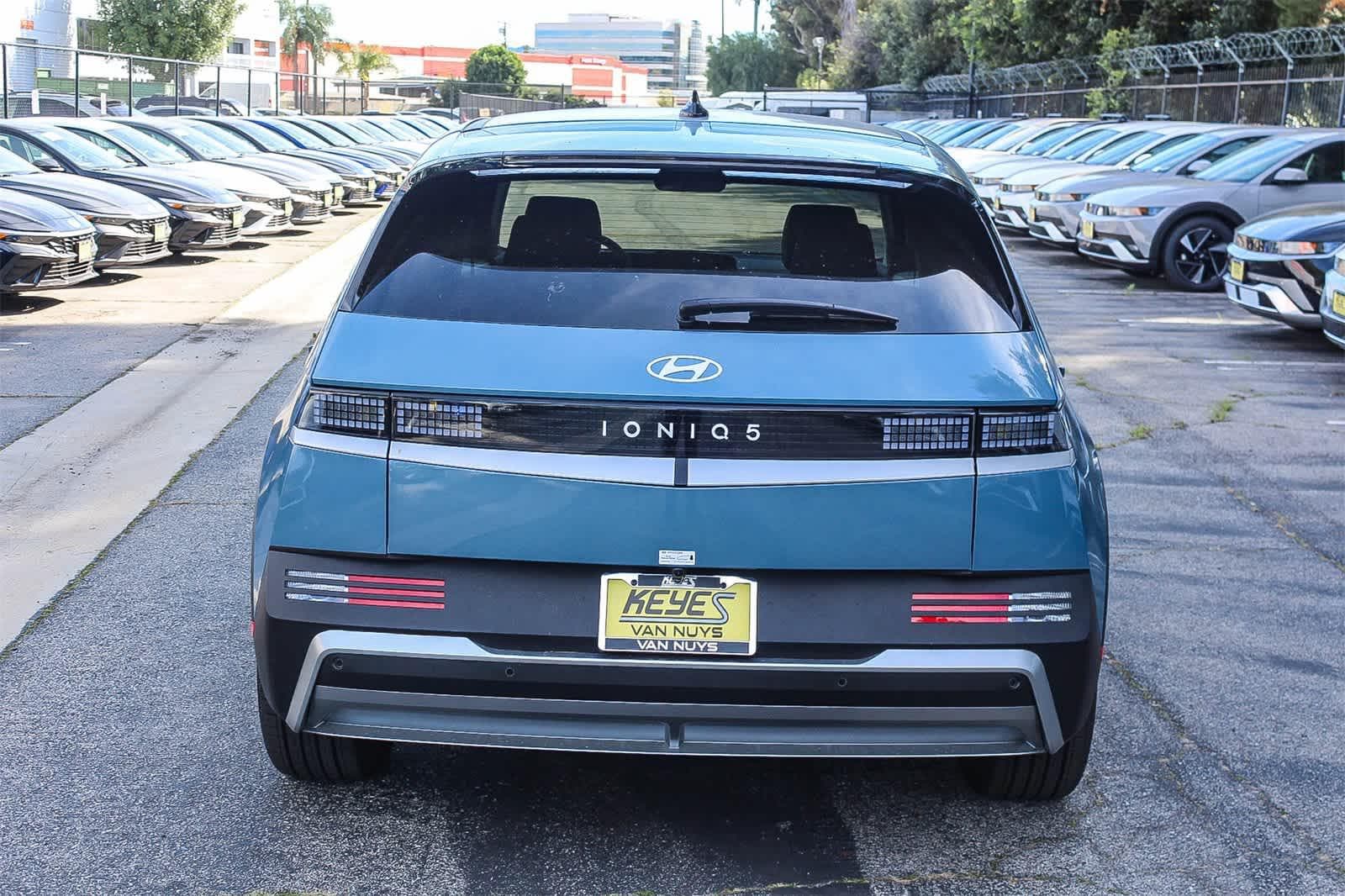 Thumbnail: 2026 Hyundai Ioniq 5 - 6