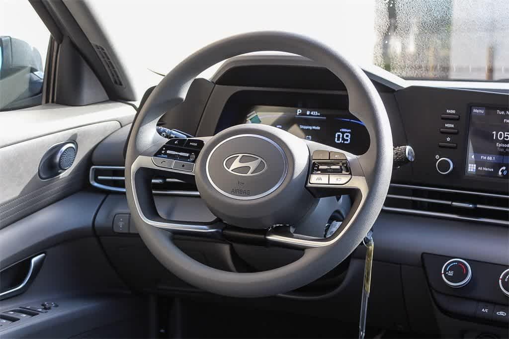 Thumbnail: 2026 Hyundai Elantra - 17