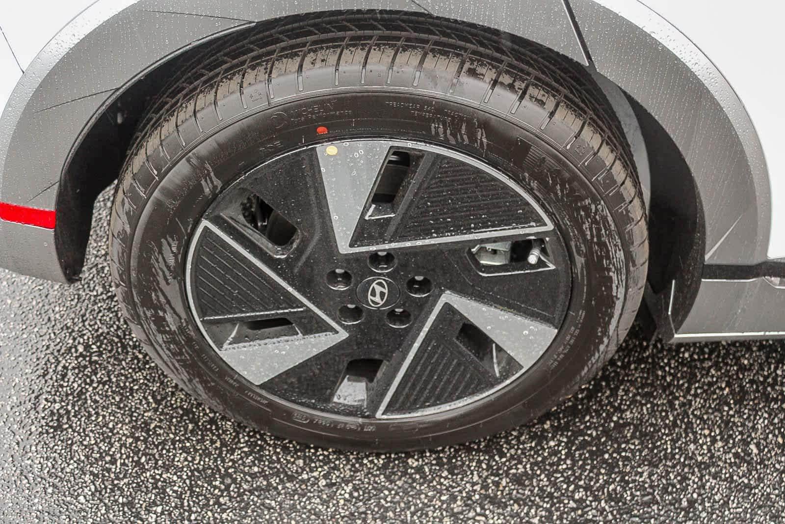 Thumbnail: 2026 Hyundai Ioniq 5 - 11