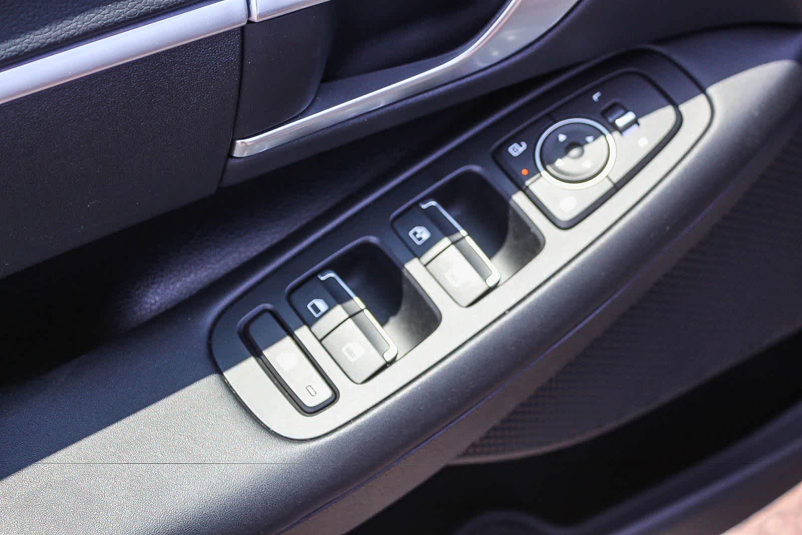 Thumbnail: 2025 Hyundai Sonata - 26
