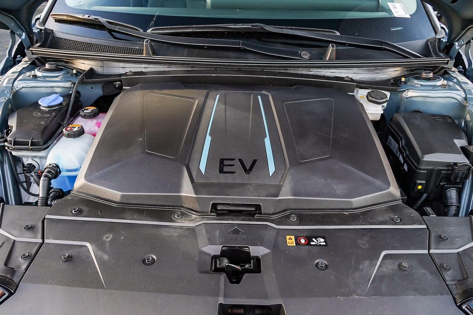 Thumbnail: 2022 Hyundai Ioniq 5 - 35