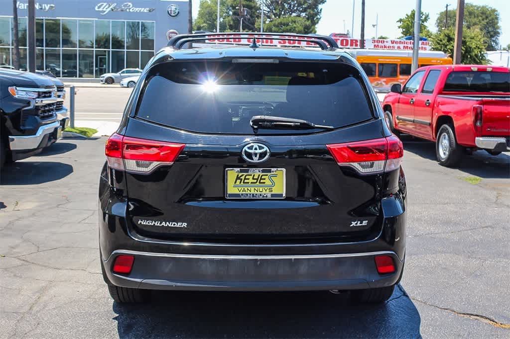 Thumbnail: 2018 Toyota Highlander - 5