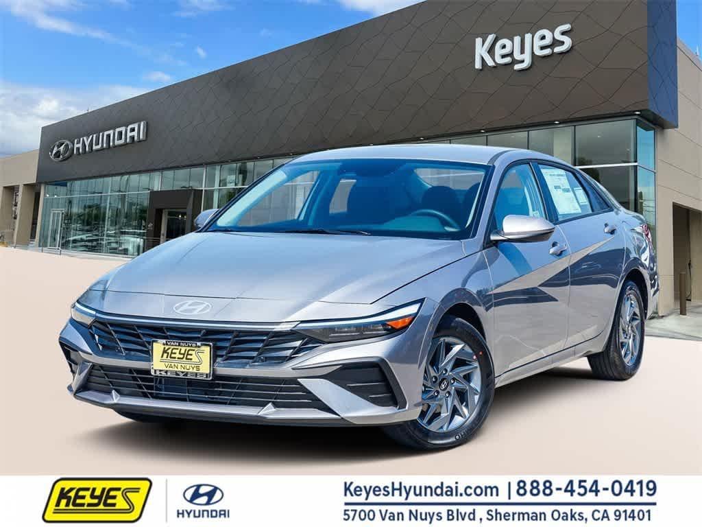 Thumbnail: 2025 Hyundai Elantra - 1