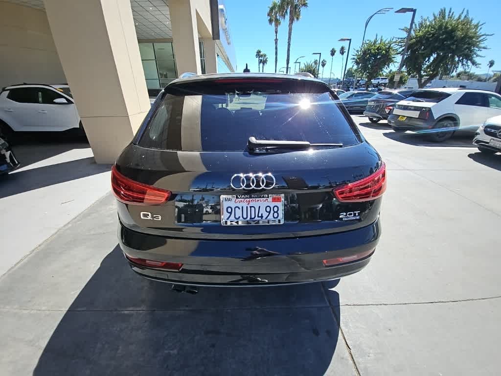Thumbnail: 2018 Audi Q3 - 6
