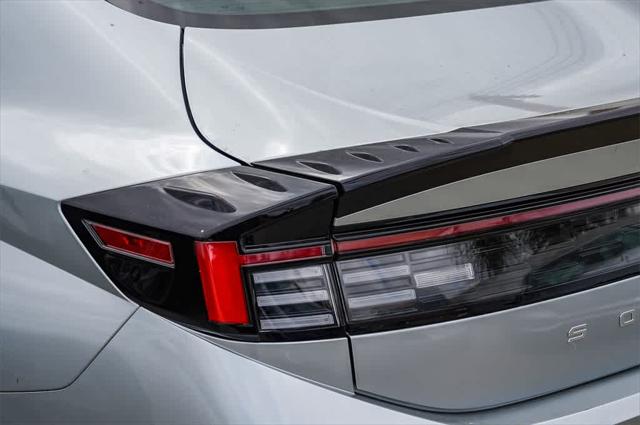 2025 Hyundai Sonata SE 7