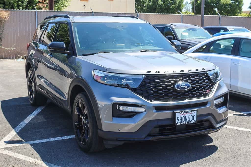 Thumbnail: 2022 Ford Explorer - 3