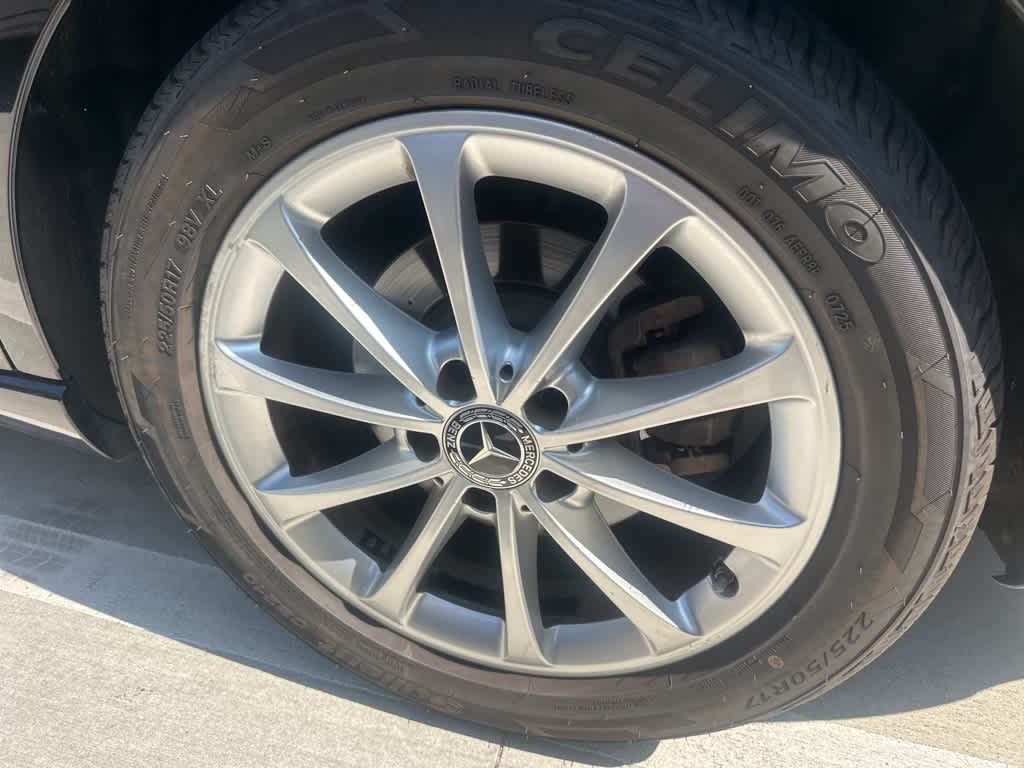 Thumbnail: 2019 Mercedes-Benz A-Class - 4