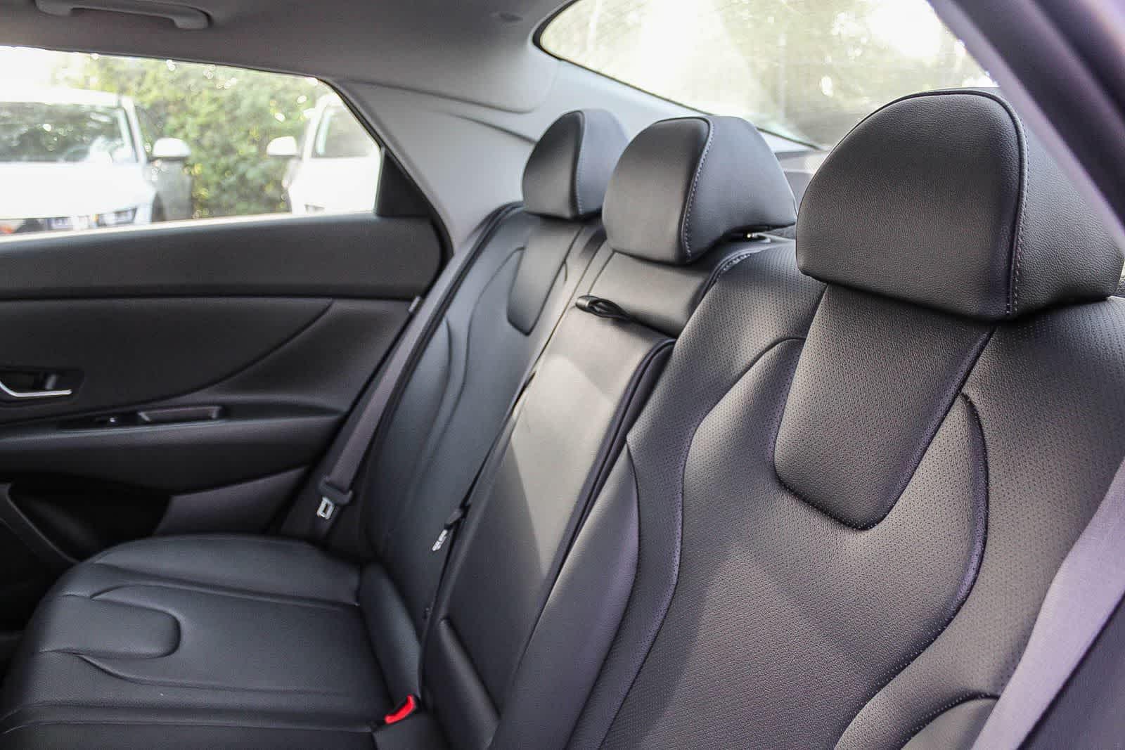 Thumbnail: 2026 Hyundai Elantra - 24