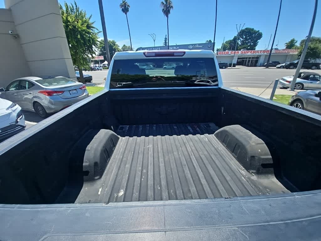 Thumbnail: 2022 Chevrolet Silverado 1500 - 7