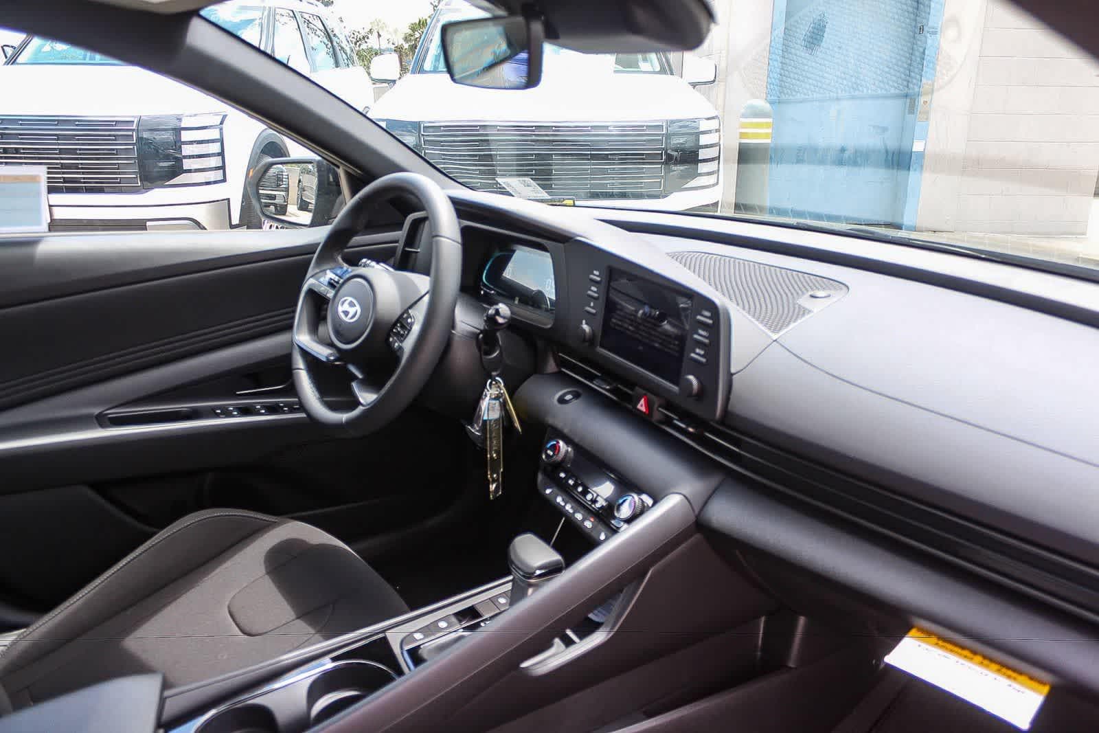 Thumbnail: 2026 Hyundai Elantra - 22