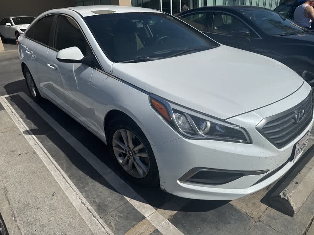 Thumbnail: 2016 Hyundai Sonata - 16