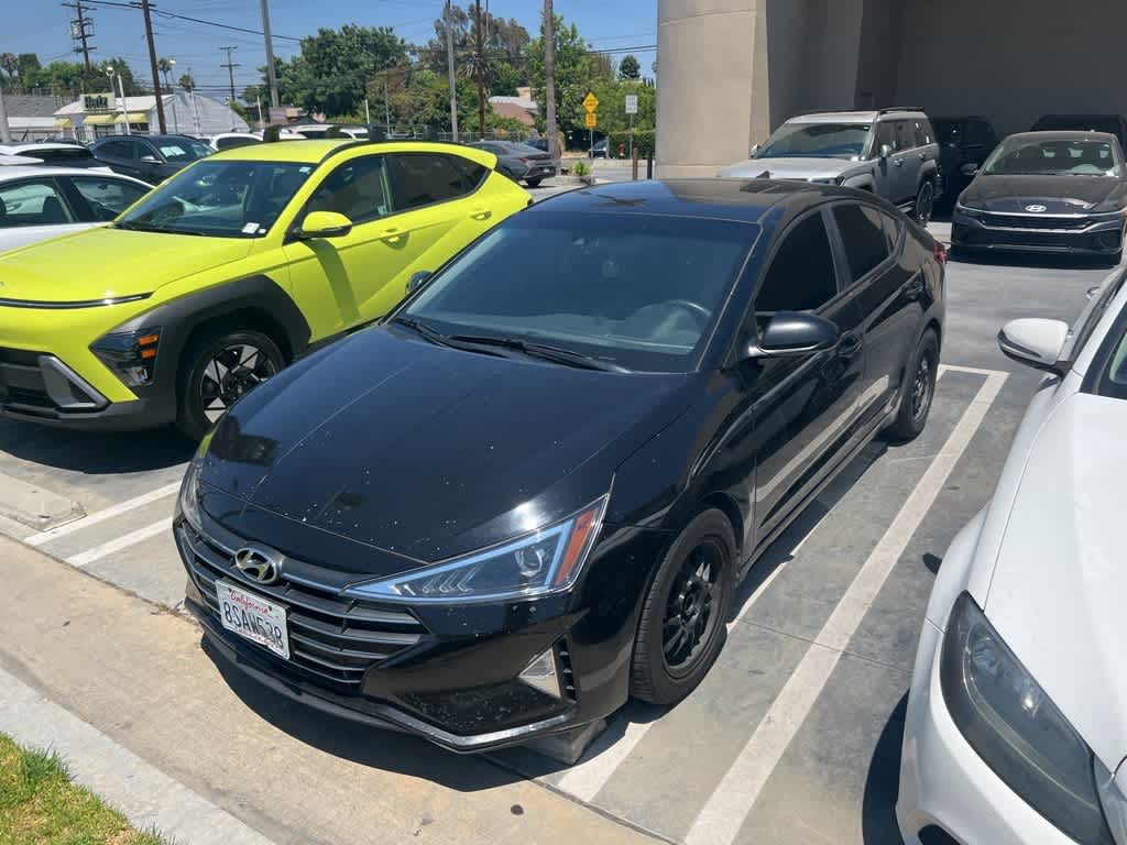 Thumbnail: 2020 Hyundai Elantra - 1