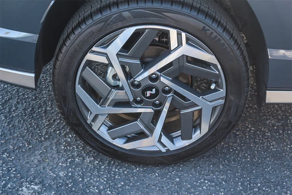 Thumbnail: 2024 Hyundai Kona - 9