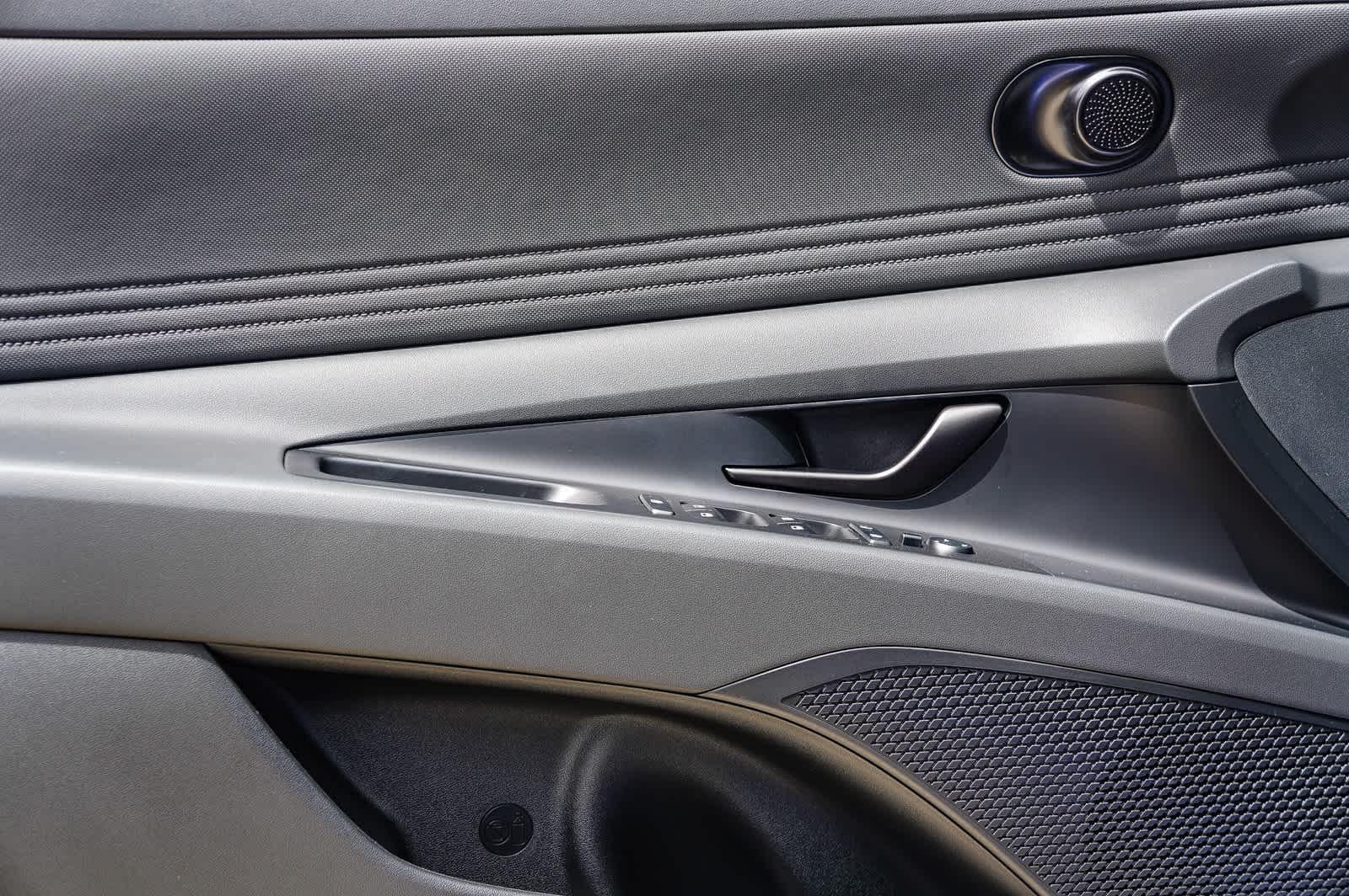 Thumbnail: 2025 Hyundai Elantra - 26