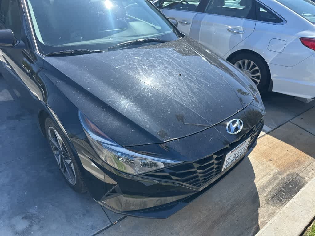 Thumbnail: 2023 Hyundai Elantra - 3