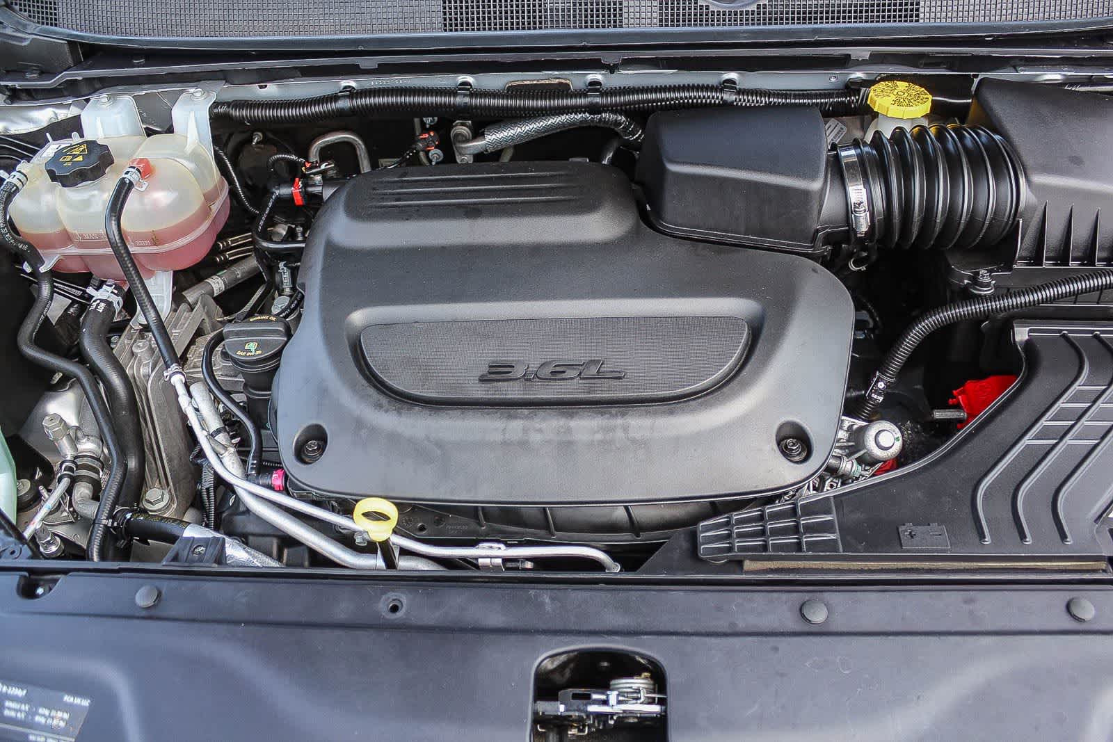 Thumbnail: 2023 Chrysler Pacifica - 39