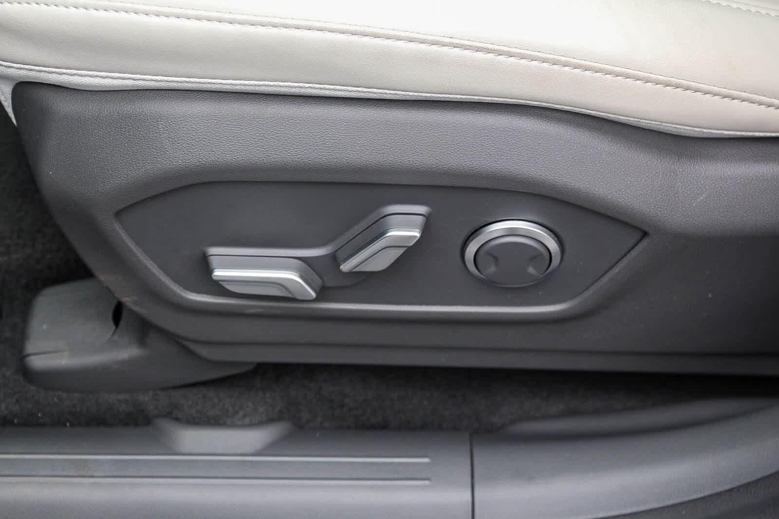 Thumbnail: 2026 Hyundai Santa Fe - 28