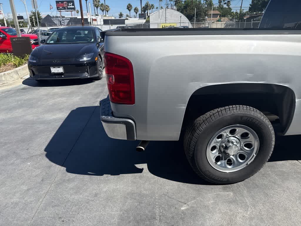 Thumbnail: 2013 Chevrolet Silverado 1500 - 26