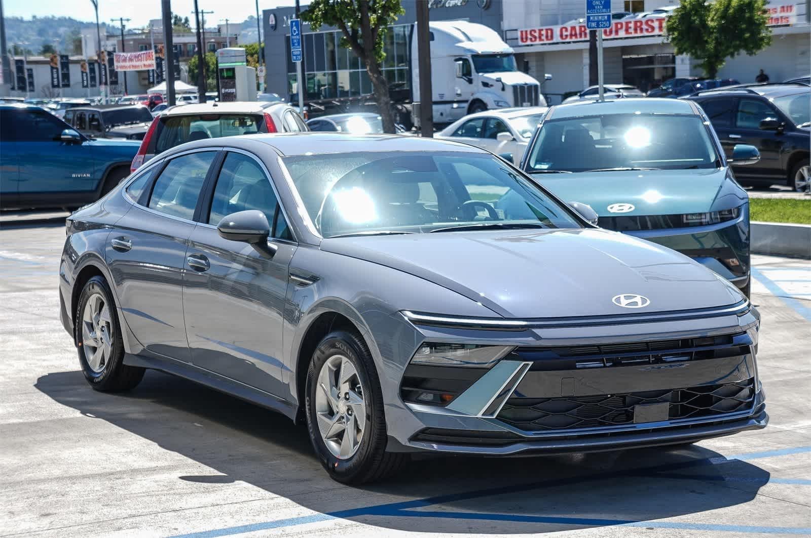 Thumbnail: 2025 Hyundai Sonata - 3