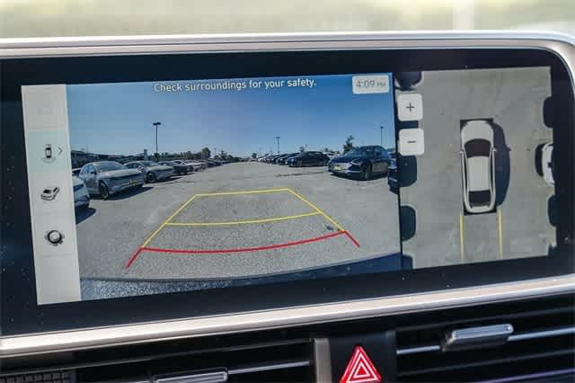 Thumbnail: 2023 Hyundai Ioniq 6 - 24