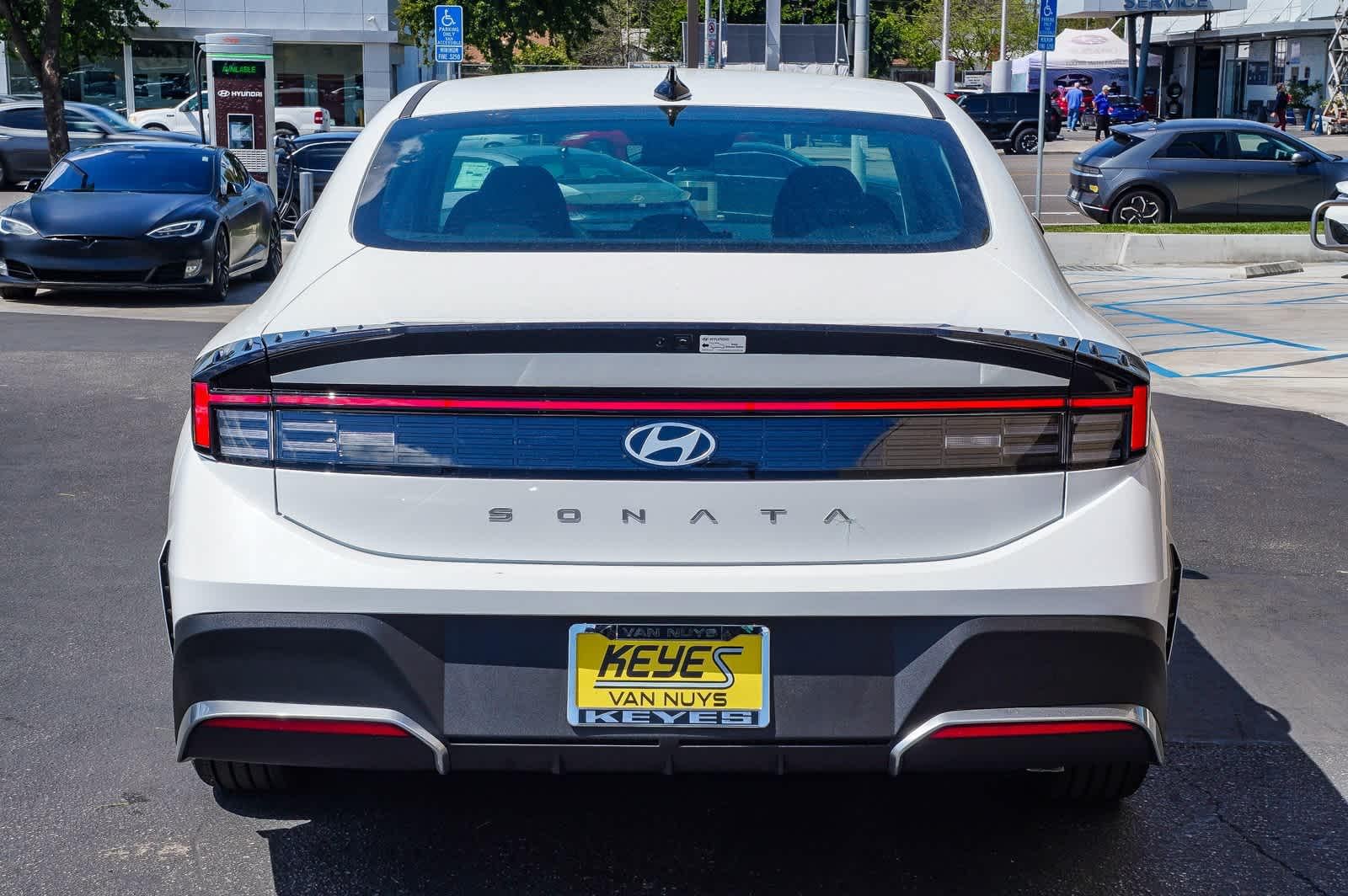 Thumbnail: 2025 Hyundai Sonata - 3