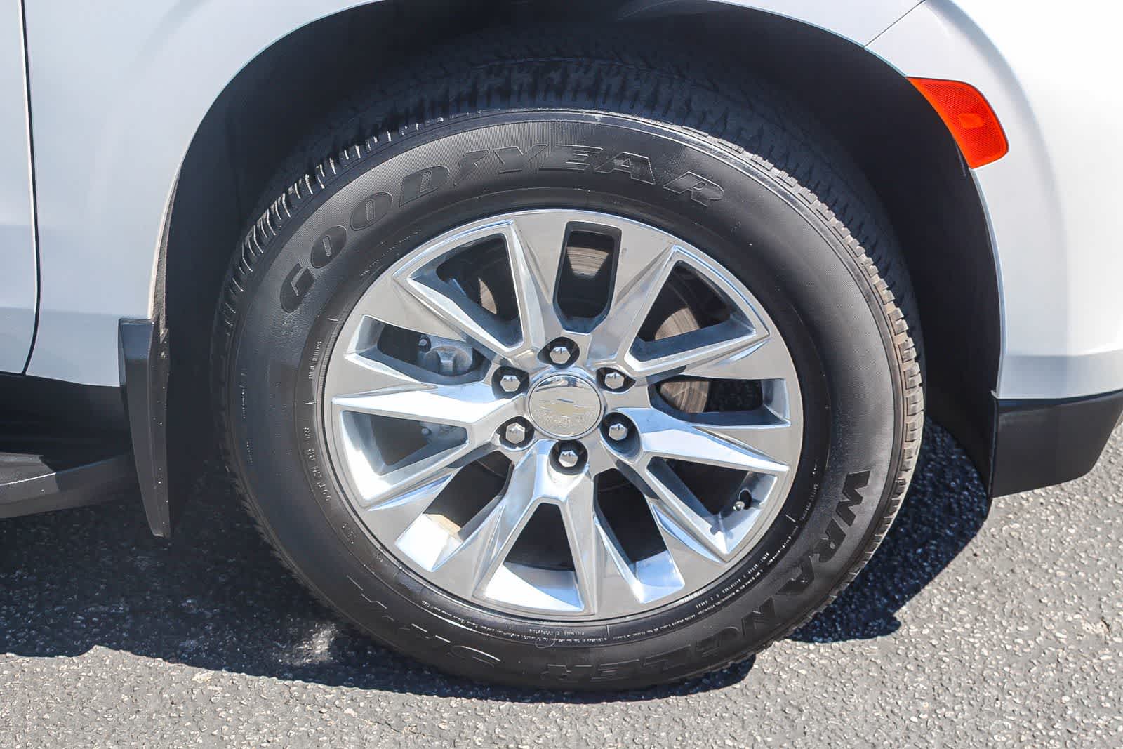 Thumbnail: 2021 Chevrolet Tahoe - 13